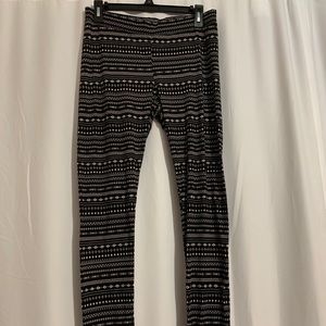 H&M Aztec leggings.